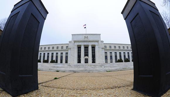 Aunque la Fed celebró el jueves la reacción de los bancos a sus estímulos monetarios, los esfuerzos no parecen suficientes y el temor a una crisis de liquidez y sus consecuencias existe. (Foto: AFP)