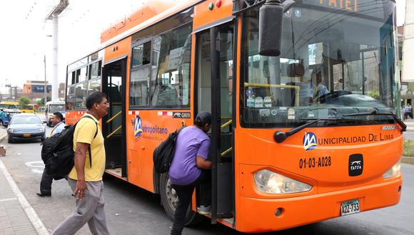 Este miércoles 9 de septiembre dejaron de operar las 21 rutas alimentadoras del Metropolitano debido a las pérdidas económicas. (Foto: Andina)