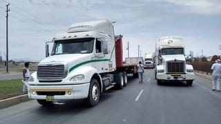 Quinto día de paro de transportistas de carga, gremio espera diálogo este lunes 28