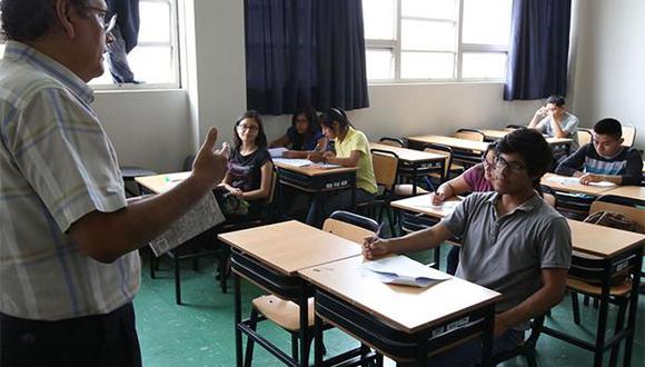 Según los congresista, con esta modificación legal se mantendrá la jerarquía y la experiencia de los docentes e las aulas. (Foto: Agencia Andina)