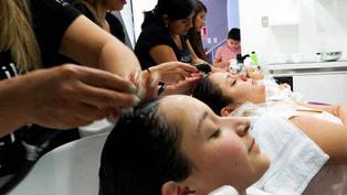 Congreso aprueba reducción del IGV al 8% para peluquerías 