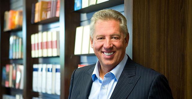 Foto 10 | John Maxwell. Autor y escritor motivacional, algunas de sus obras están en la lista de best sellers del New York Times.
“Atiende a la gente que ellos atenderán a tu empresa”. (foto: John Maxwell)