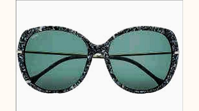 ADN Español. Gafas de sol de Loewe. Poco importa que sea invierno o verano, que los días se acorten o que bajen las temperaturas. Las gafas de sol no son estacionales, sino un complemento esencial de cada temporada. Aunque, si durante el estío los colores