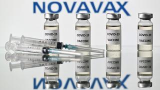 Novavax comienza ensayo en fase inicial para vacuna combinada contra la influenza y el COVID-19