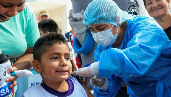 La vacuna contra el VPH se aplica en niñas y niños en el Perú. (Foto: Minsa)