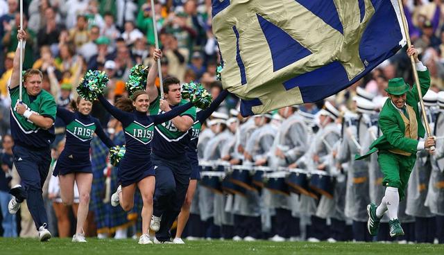 FOTO 15 | Indiana - Universidad de Notre Dame. Matrícula, alojamiento, comida y otros costos, 2016-17: US$ 67,043. Precio promedio pagado por un estudiante con ayuda / beca, 2015-2016: US$ 26,683

Ubicación: Notre Dame, IN. Sector: privado sin fines de lucro. Número de estudiantes: 12,393. (Foto:  Jonathan Daniel/Getty)