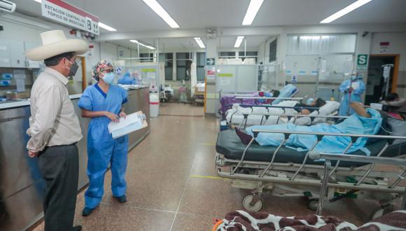Pedro Castillo en Hospital Dos de Mayo (Foto: Presidencia)