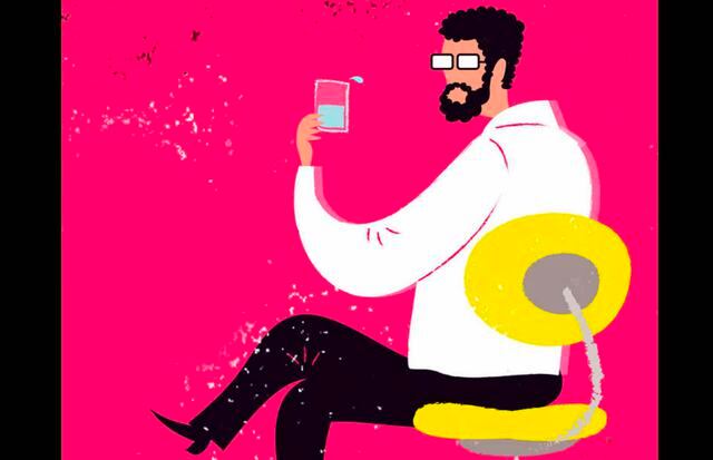 FOTO 4 | 4. Me voy a comer el mundo
Ambición sí, pero con sentido común. Como resume Javier Martín, fundador de Loogic, Futurizable e Iniciac, “es muy fácil que te la pegues si piensas que vas a crear el próximo Google o a facturar 300 millones de euros. No lo digo porque no puedas ser igual o mejor que Larry Page o Sergei Brin, sino porque en España es imposible reproducir el ecosistema que tienen en Estados Unidos y que, sin duda, es una parte muy importante del éxito que han tenido empresas como Google o Facebook. Aquí, además, tenemos un problema de tamaño de mercado, por cantidad de usuarios de Internet y por el negocio generado; hay determinados volúmenes a los que sólo se puedes llegar si eres global”.
Nuestro consejo: Es bueno soñar en grande, pero hay que ser pragmático. Ni por tamaño de mercado ni por capacidad inversora de los venture capital europeos es fácil crear una empresa unicornio a este lado del Atlántico, sí puedes crear proyectos globales y escalables.