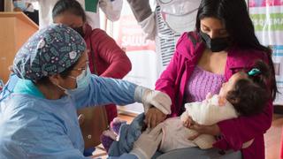 Minsa: entre 1,000 y 2,000 niños al día dejan de vacunarse debido a protestas