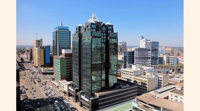 Harare – 42.6 (Zimbabue),la mano de hierro con que gobierna el presidente del país, Robert Mugabe, durante 30 años y la grave crisis económica que atraviesa no lo hacen un lugar idílico.