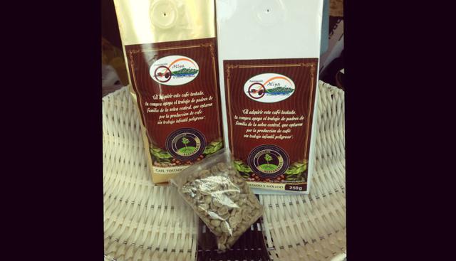 Semilla (Allpa Cocha) |Allpa Cocha tiene por costumbre procesar solo granos del día. Se diferencia por ser un café limpio, sano y con un alto rendimiento (86%). El ¼ de kilo se puede adquirir en 15 nuevos soles. (Carlos Marroquín)