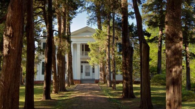 6) Yoknapatawpha: El condado de Yoknapatawpha es el lugar ficticio donde se desarrollan varias de las historias del premio Nobel estadounidense William Faulkner.