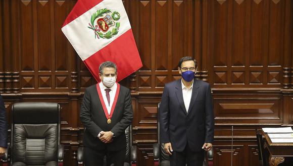 Martín Vizcarra se reunirá con el presidente del Congreso, Manuel Merino de Lama, este lunes 28. (Foto: Congreso)