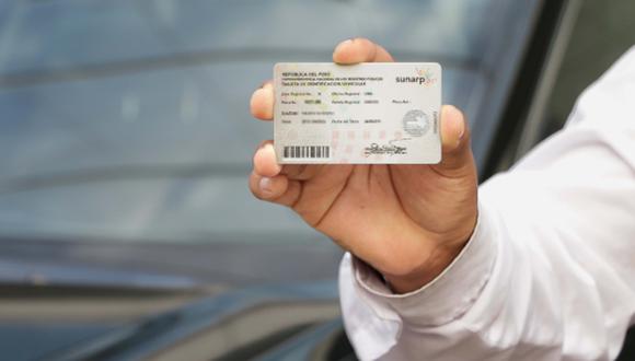 La tarjeta de identificación vehicular. (Foto: Difusión)