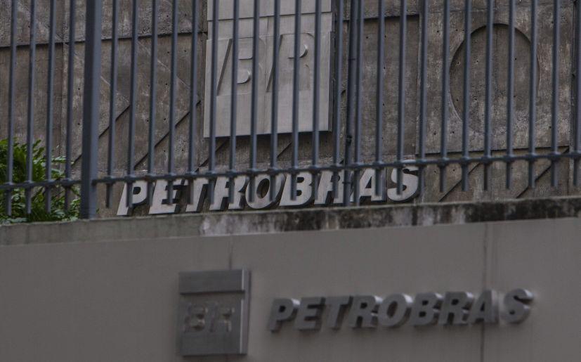 “Quiero que Petrobras desinvierta lo antes posible”, dijo. “Es un activo no esencial. Además, estamos en el asiento trasero, no somos el accionista controlador”. (Foto: EFE)