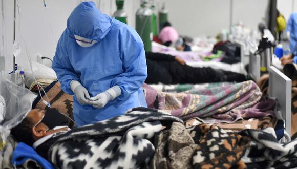 El número total de contagios desde que comenzó la pandemia alcanzó los 194.6 millones y los decesos han llegado a los 4′170,155 (Foto: AFP)