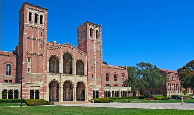 FOTO 15 | Universidad of California, Los Angeles, Estados Unidos. Número de estudiantes: 39,279. Porcentaje de estudiantes internacionales: 17%. Proporción entre hombres y mujeres: 53/47