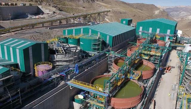 Foto 5 | En un adelanto de sus perspectivas para el 2019, Compañía de Minas Buenaventura anunció que este año invertirá entre US$ 80 millones y US$ 120 millones, considerando gasto de capital de sostenimiento y de crecimiento. Asimismo, la empresa  proyectó que el Ebitda (beneficios antes de intereses, impuestos, depreciación y amortización) de sus operaciones directas oscilará entre US$ 310 millones y US$ 380 millones en el 2019. (Foto: Seeking Alpha)