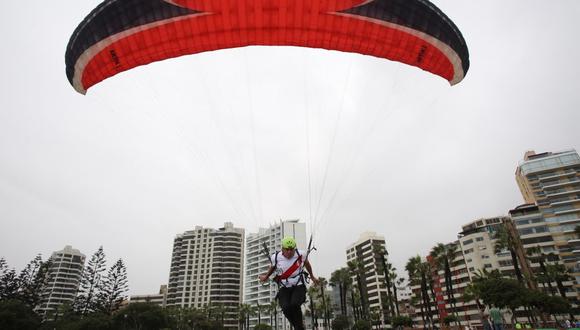 Se reiniciaron las actividades de parapente deportivo en el malecón de Miraflores. (Foto: Municipalidad de Miraflores)