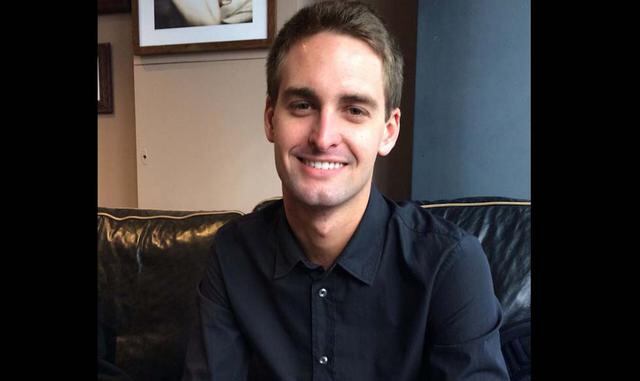 FOTO 28 | El multimillonario de 27 años tiene una fortuna personal valorada en $2,8 mil millones.