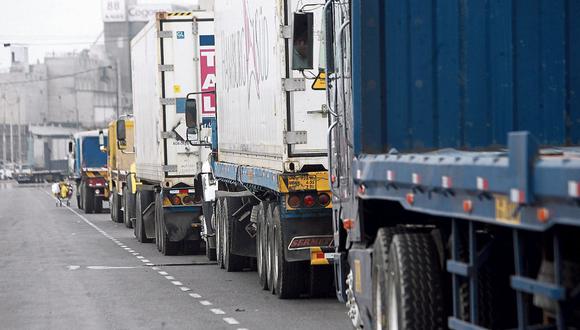Los transportistas de carga pesada aseguran que se encuentran trabajando a pérdida. (Foto: GEC)