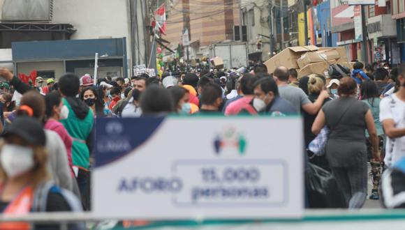 El Minsa indicó que hubo un incremento de casos de contagios por COVID-19 este miércoles. (Foto: Juan Poce/@PHOTO GEC)