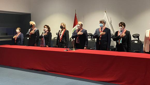 La ceremonia fue realizada en la sede de la Junta Nacional de Justicia. (Foto: JNJ)