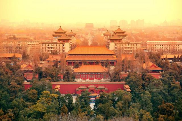 1. Uno de los edificios en la Ciudad Prohibida de China es el Museo del Palacio. Es una preciosa estructura de madera, y uno de los museos más visitados del mundo.