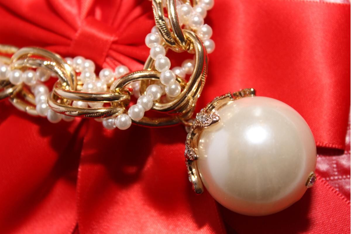 Collar de Perlas Cultivadas Australianas Grandes de 10 - 16,5 mm AAA