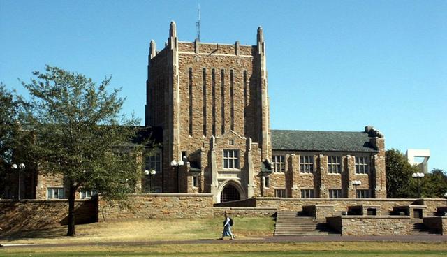 FOTO 37 | Oklahoma - Universidad de Tulsa. Costos de matrícula, alojamiento, comida y otros costos, 2016-17: US$ 58,349. Precio promedio pagado por un estudiante con ayuda / beca, 2015-2016: $ 27,264. Ubicación: Tulsa, OK. Sector: privado sin fines de lucro. Número de estudiantes: 4,563. (Foto: Wikimedia Commons)