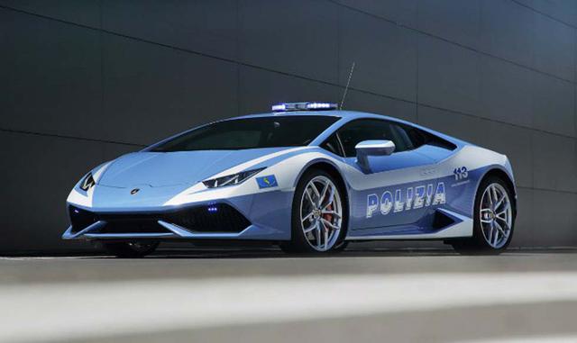 Foto 4 | 7. Italia. Lamborghini Huracán – $250.000 (222,750 euros). Luego de un acuerdo anterior que implicaba un par de Lamborghini Gallardos, la policía italiana continuó su excelente relación con la marca fabricante de automóviles de lujo, tal así que 