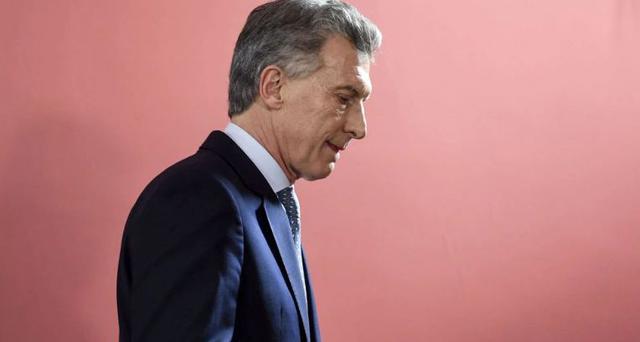 Agosto: el presidente argentino de ese entonces, Mauricio Macri, había dicho prometido tomar medidas ante la fuerte depreciación del peso. (Foto: AFP)