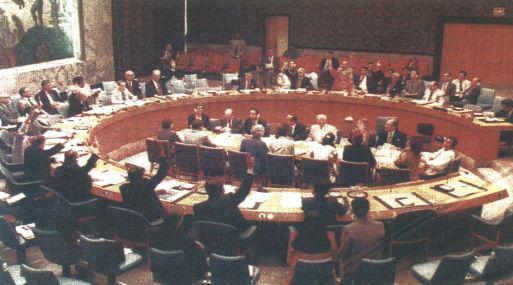 Mediante 13 votos a favor, dos abstenciones y ninguno en contra, el Consejo de Seguridad de la ONU aprobó el uso de la fuerza para sacar del poder a los militares haitianos. (foto AFP)