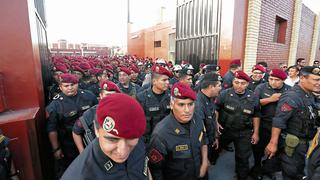 ¿Se debe anular el resguardo policial a todos los funcionarios públicos?  