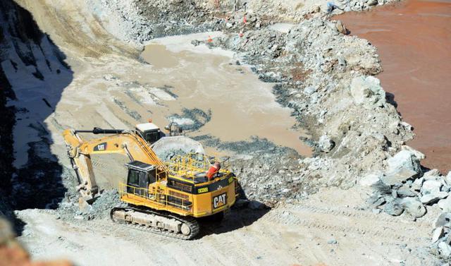 Southern Copper no se va de Tía María. Luego que se anunciara la cancelación del proyecto minero, Óscar Gonzáles Rocha desmintió el retiro de la inversión. (Foto referencial: Bloomberg)
