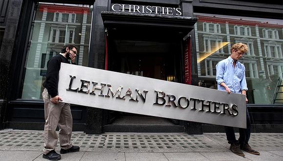 Tras la crisis de Lehman Brothers, se multiplicaron las operaciones de adquisición de bancos. (Foto: america.aljazeera.com)