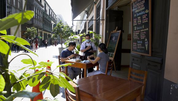 El Gobierno apuesta por los espacios abiertos para ampliar el aforo de restaurantes. (Foto: GEC)
