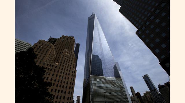 La torre One World Trade Center vista desde la West Street en Nueva York. La nueva atracción de Nueva York competirá con otros dos miradores muy famosos: el del Empire State Building y el del Rockefeller Center. (Foto: Reuters)