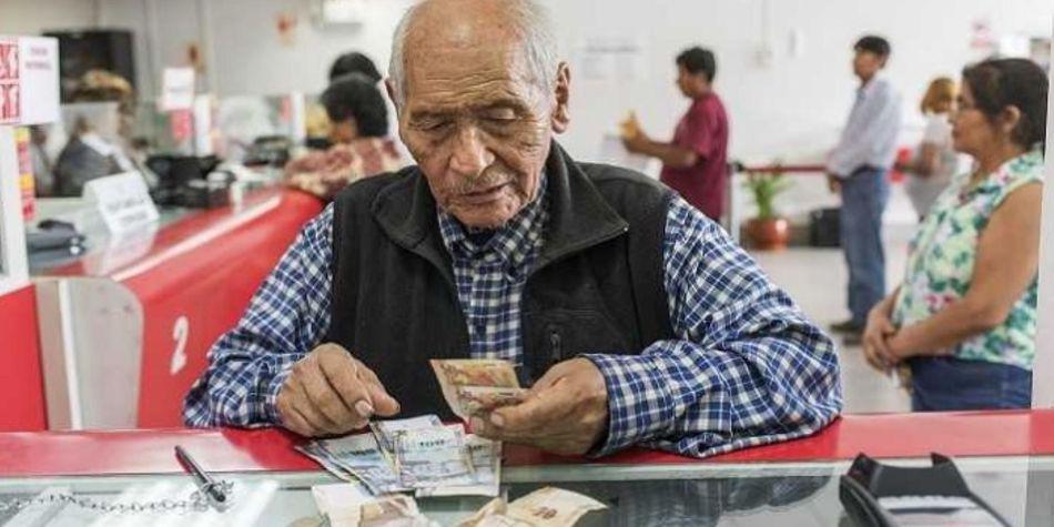 Lo más recomendable para no ser víctima de robo es hacer uso de la banca electrónica o, de ser posible, un cheque bancario. (Foto: Andina)