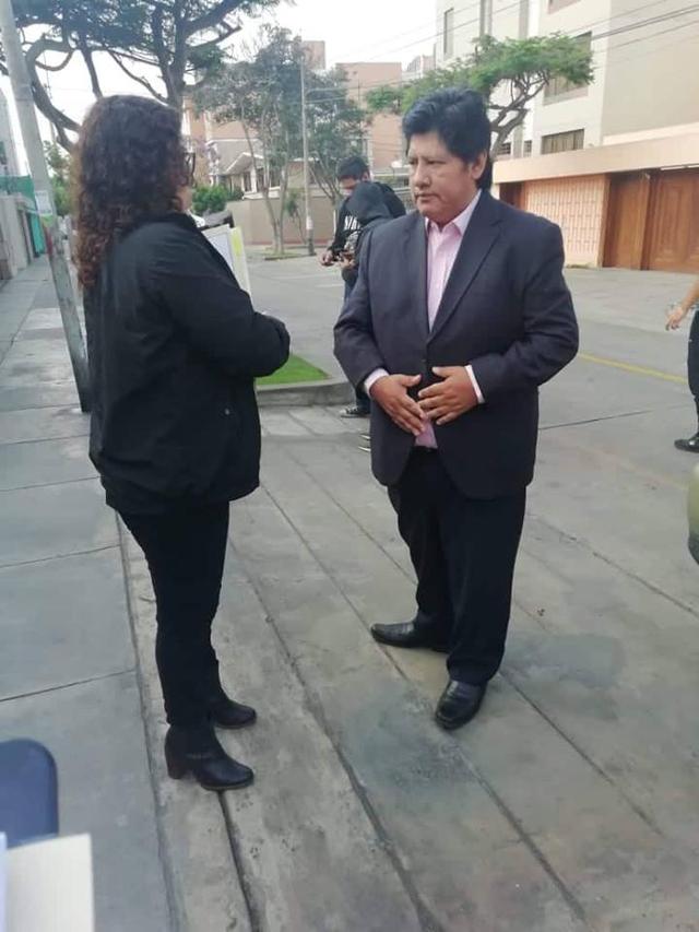 La fiscal Rocío Sánchez Saavedra, a cargo del caso, acudió a la vivienda de Edwin Oviedo en San Borja . (Foto: Difusión)