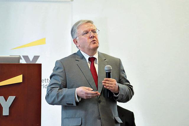 Renzo Rossini, gerente general del BCR. "Hacemos proyecciones y vamos midiéndolas. En caso de que no vayamos a cumplirlas, actuamos hoy día con anticipación”. (Foto:Diana Chávez)