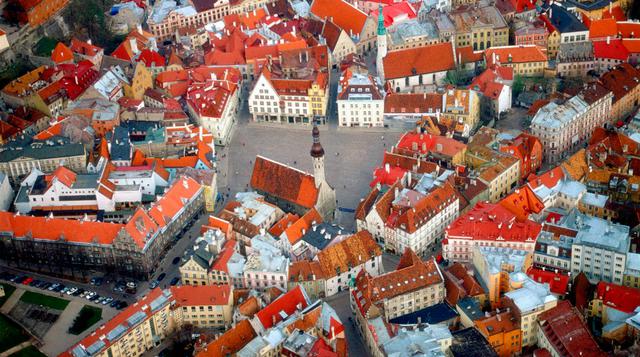 Tallinn. En la capital de Estonia, bien al norte de Europa, podemos encontrar cerveza al cómodo precio de US$ 2.82. (Foto: AP).