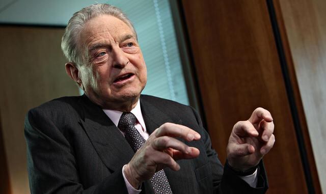 La inspiración de George Soros. Como Buffet, Soros buscó a su mentor de forma parecida. El inversionista multimillonario es un creyente del principio del falibilismo, la noción filosófica que afirma que todo lo que alguien cree puede ser incorrecto y por 