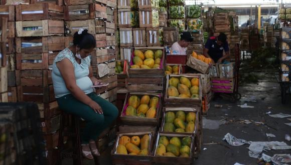 Menos llegada de camiones se reporta en el Mercado Mayorista de Frutas de San Luis, (Foto: Jesús Saucedo)