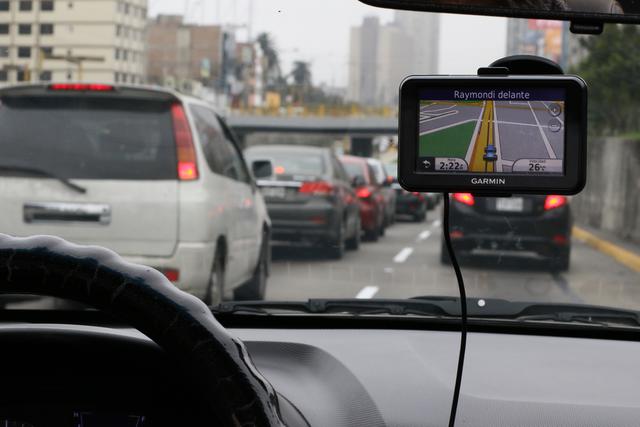 4. ¿Qué medidas de seguridad se pueden tomar?: Para ayudar en la recuperación de unidades robadas, se pide a los propietarios de algunas marcas y modelos de autos que instalen en sus unidades dispositivos de GPS. (Foto: GEC)