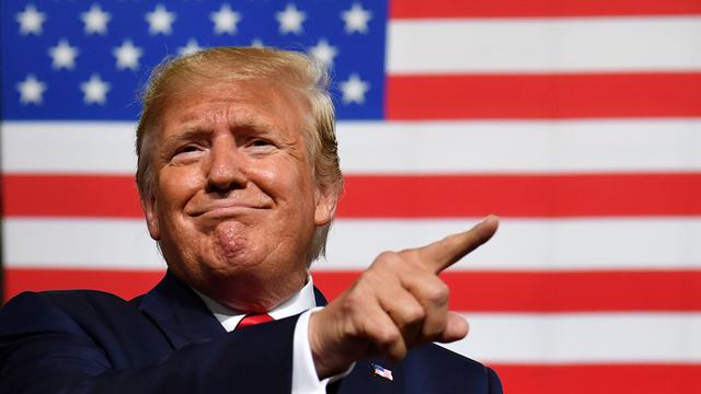 ¿Puede Trump frustrar el proceso y bloquear la supervisión del Congreso? (Foto: AFP)