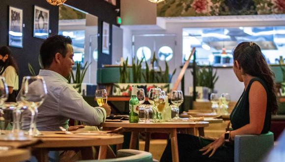 La llegada de restaurantes al distrito de Miraflores implicaría inversiones que oscilan entre los US$ 500,000 a más de US$ 1 millón, en cada una, según la Cámara de Comercio de Miraflores.  (Foto: La Mar-iposario)
