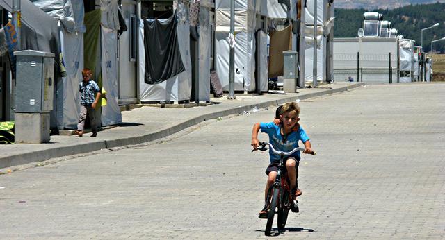 Todos estos esfuerzos de control migratorio que ha ido implementando el Gobierno turco son parte de un acuerdo alcanzado en marzo del año pasado entre Ankara y la Unión Europea.