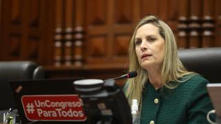 María del Carmen Alva denuncia ser víctima amenazas para que renuncie a la presidencia del Congreso
