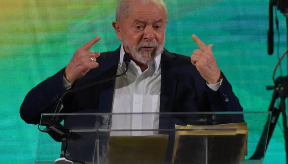 Lula dejó el cargo en el 2010 como uno de los presidentes más populares de la historia de la nación, luego de un auge de productos básicos que produjo un rápido crecimiento económico y sacó a millones de personas de la pobreza. (Photo by NELSON ALMEIDA / AFP)